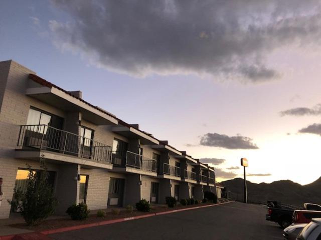 Extend-A-Suites Utep El Paso Exterior photo